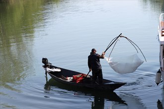 Fishermen near Virpazar