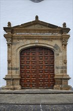 Entrance gate to the church Matriz de Santa Ana