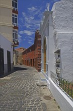 Typical alley in Puerto de la Cruz