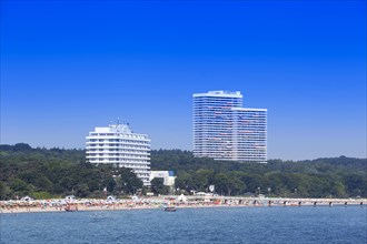 Baltic Sea Beach and Hotel Maritim