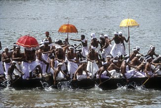 Vanji pattu singers Aranmula Vallamkali festival Snake Boat Race