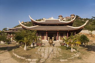 Thien Vien Truc Lam Pagoda