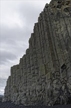 Wall of columnar basalt