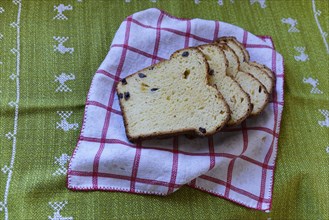 Sultana bread