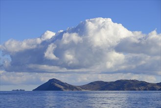 Clouds over Isla del Sol