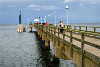 Zinnowitz pier with diving gondola
