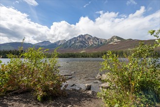 Shore of Pyramid Lake