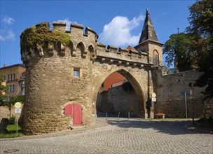 Crooked gate to the cathedral district