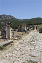 Ruins in the northern necropolis of Hierapoli
