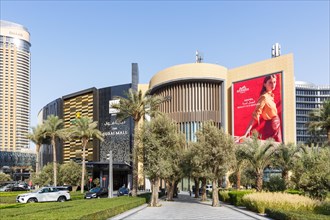 Dubai Mall Luxury Shopping in Dubai