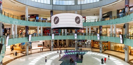 Dubai Mall Luxury Shopping Panorama Shopping in Dubai