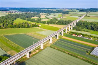 Trains on the Enztal bridge of the NBS Mannheim-Stuttgart in Enzweihingen