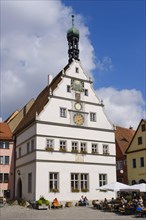Ratstrinkstube and Tourist Information on the Market Square