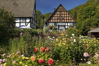The beautiful Fresenhof with its farm garden in the Titmaringhausen district of Medebach