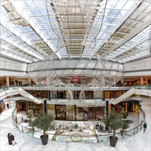 Dubai Mall Fashion Avenue Luxury Shopping Square Shopping in Dubai