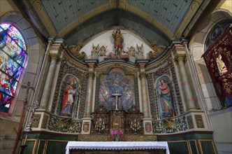 Altar of the coastal church Eglise Saint-Michel