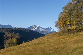 Zugspitze massif in autumn
