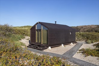 Wikkelhouse in the dunes on the dune