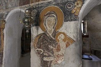 Fresco of Mary with Child Jesus