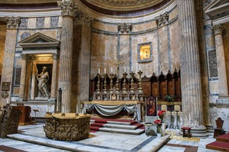 Christian altar in ancient Roman temple Pantheon