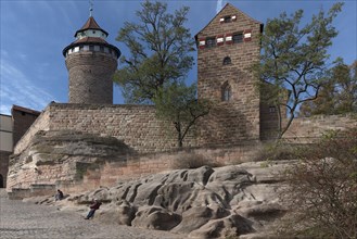 Sinwell tower and castle chapel of the Kaiserburg