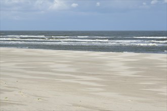 Sandy beach beach on the North Sea coast