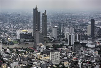 Skyline with Iconsiam Shopping Mall and Magnolia Waterfront Residences