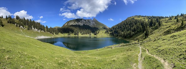 Panorama Oberstockesee on the Stockhorn