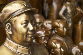 Mao Bronze Figures