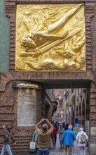 Entrance to Boettcherstrasse with the facade relief The Lightbringer by Bernhard Hoetger and the Paula Becker Modersohn House