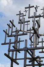 Sculpture of crosses