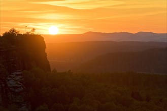 Sunset over the Gohrisch seen from the Papststein