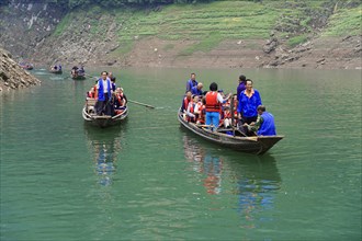 Excursion boats with passengers on the Yangtze River