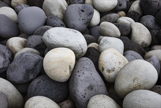 Large round stones on the coast of Rocha da Relva