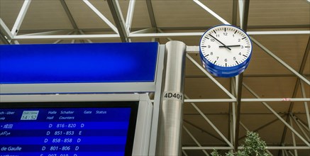 Blue information boards at Frankfurt Airport