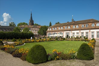 Pleasure garden with castle and orangery