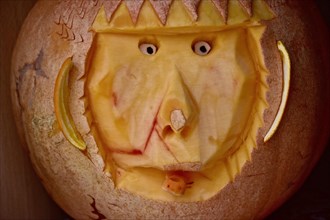 Face carved in pumpkin