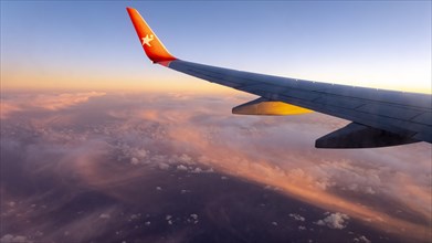 Aeroplane wing