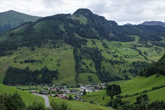 View from the Seidlwinkl Valley into the Rauris Valley