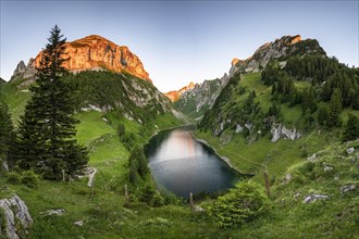 Mountain lake Faelensee