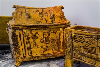 Chest sarcophagi