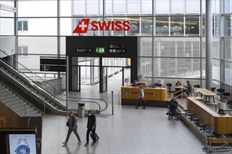 Swiss Logo Zurich Airport
