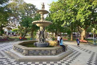 Fountain in the Plaza Central
