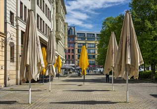 Gastronomy around Hackescher Markt station during the Lockdown