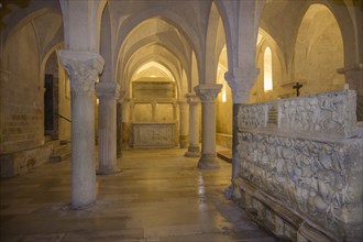 Crypt in the Cathedral di San Leopardo