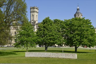 Gottfried Wilhelm Leibniz Universitaet Hannover
