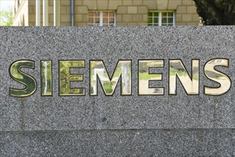 Siemens AG