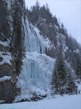 La Cattedrale icefall