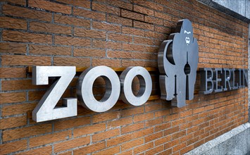 Logo at the entrance to the Berlin Zoo