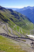 View of pass road to Stilfser Joch with serpentines